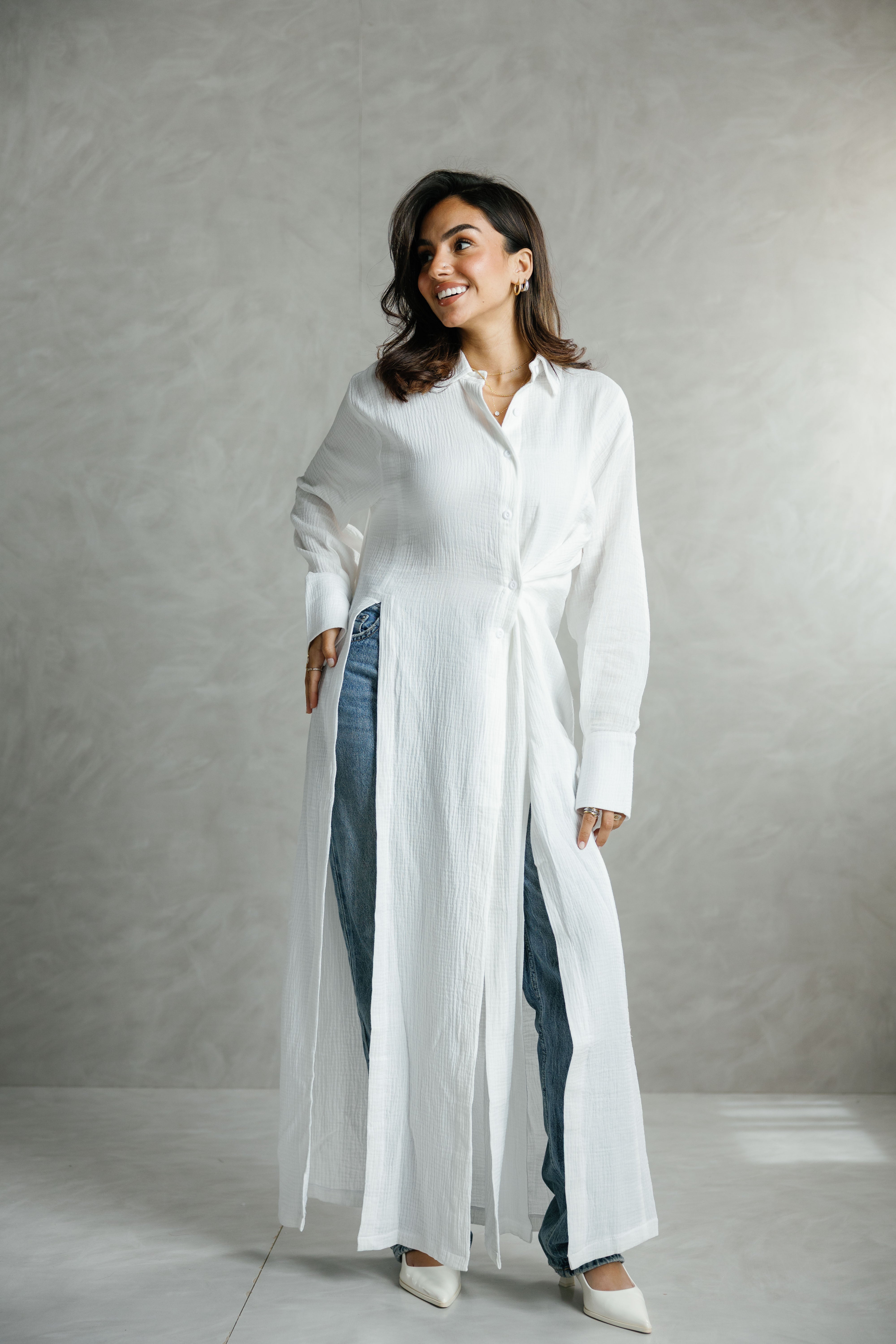 Lune shirt ( white)