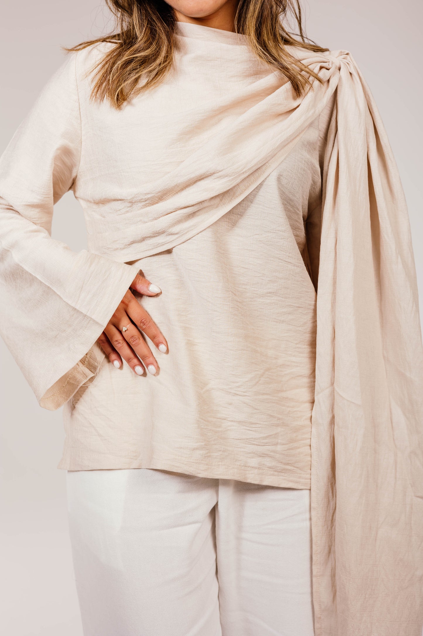 Serena Top (Beige)