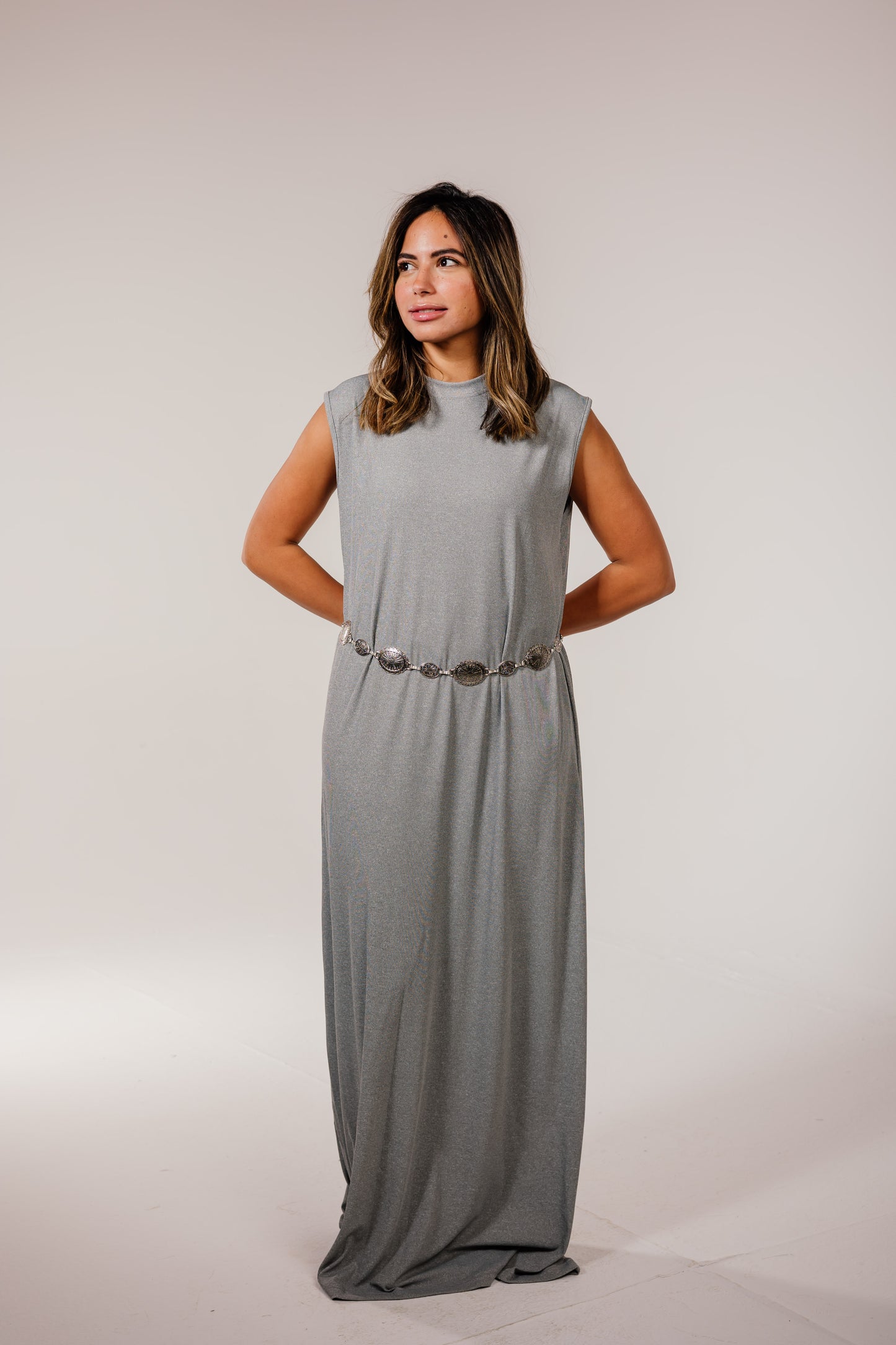 Gray Sleeveless Basic Dress