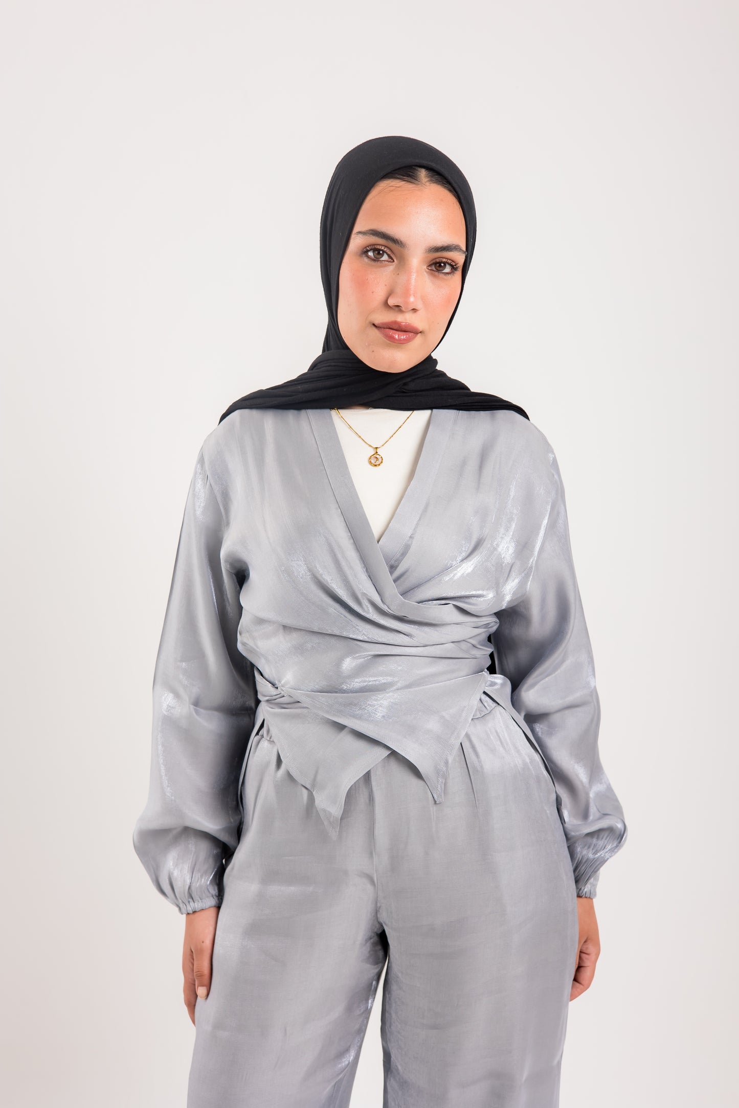 Tika set gray