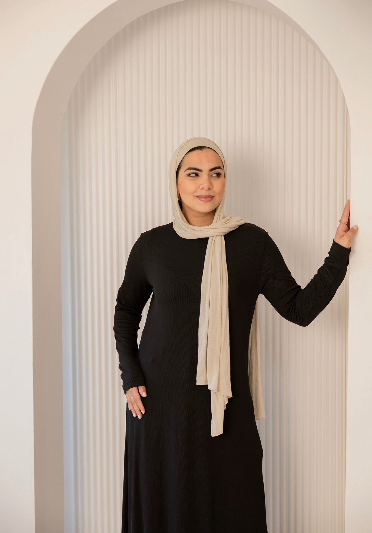 Black Aura – Basic Dress
