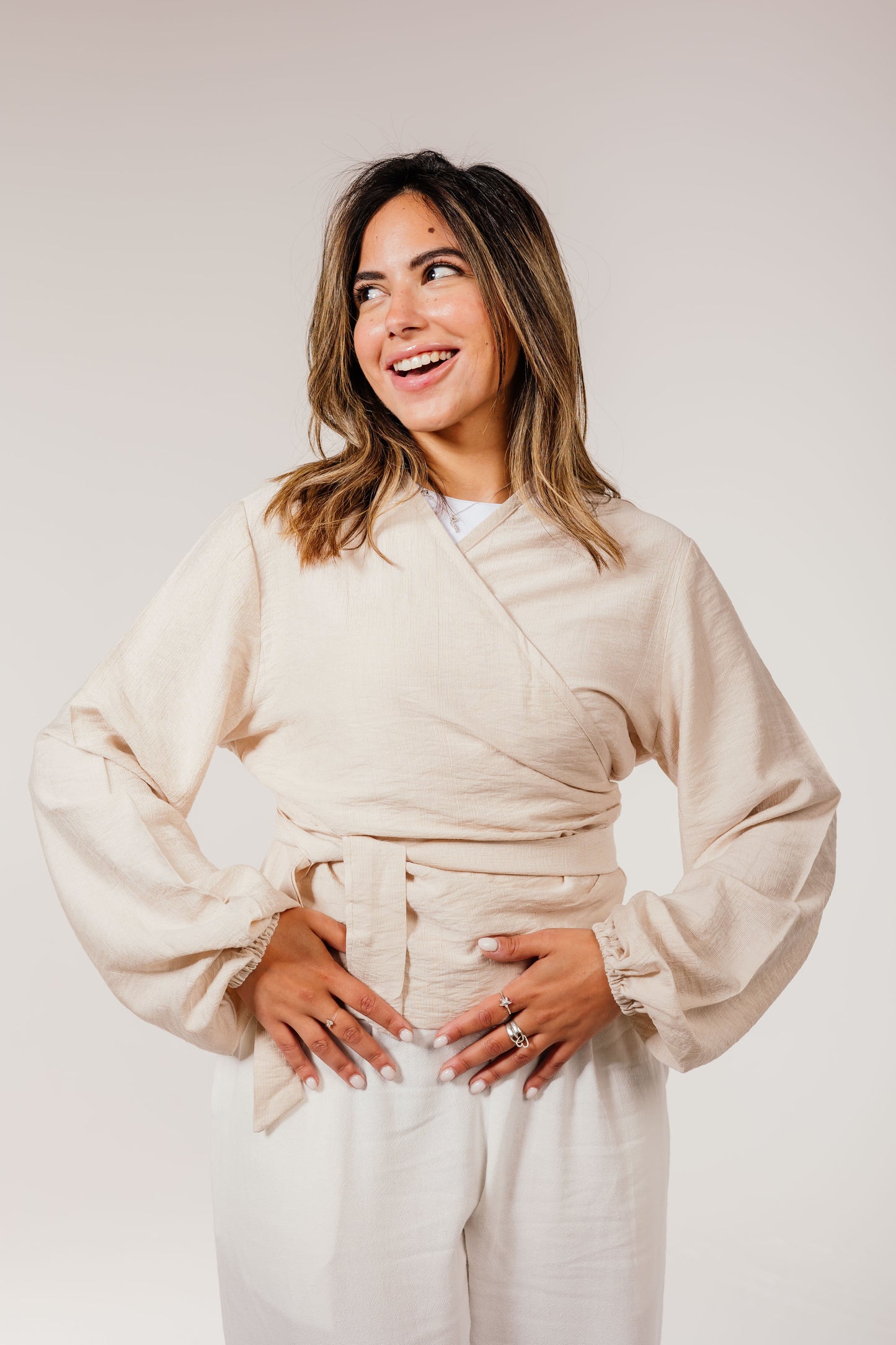 Sashi blouse ( beige)