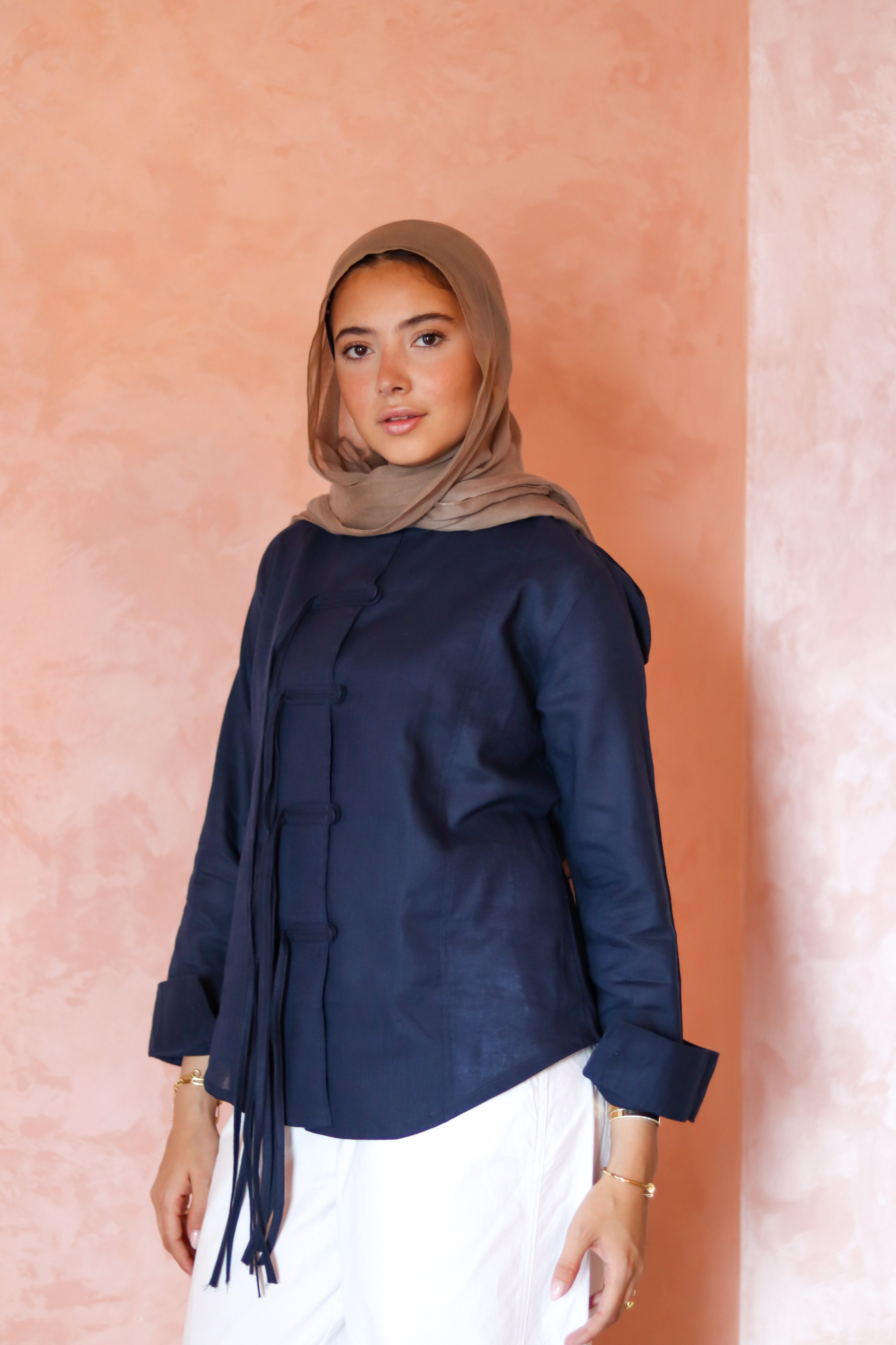 Sora Blouse ( Navy )