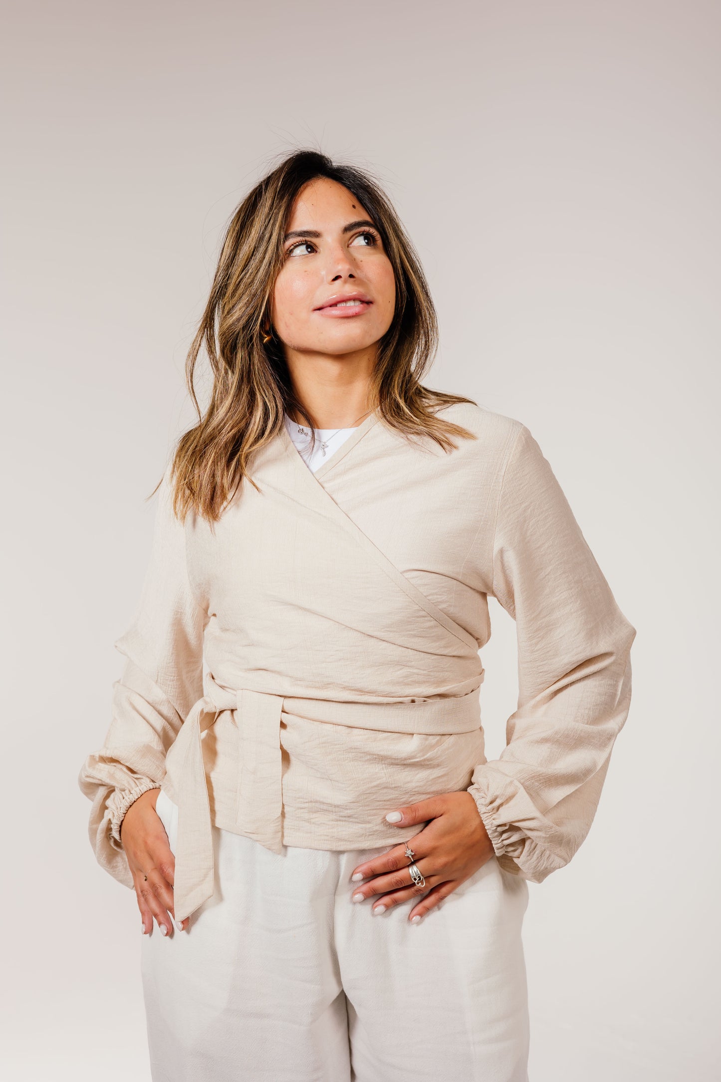 Sashi blouse ( beige)