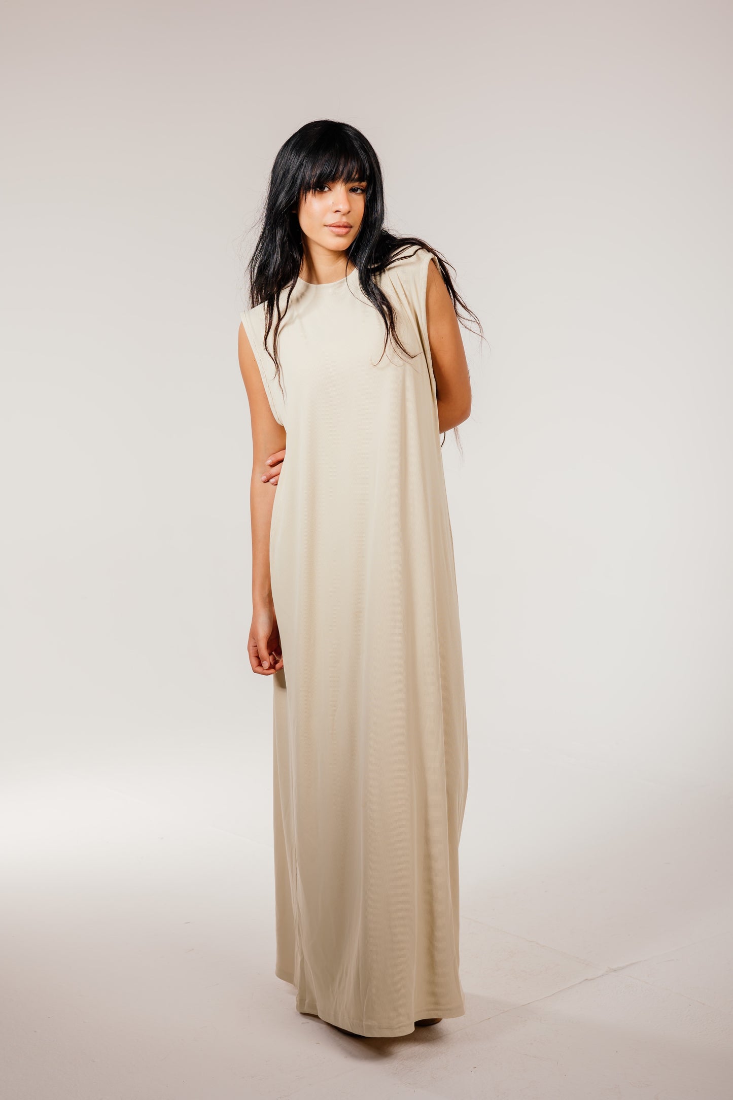 Beige Sleeveless Basic Dress