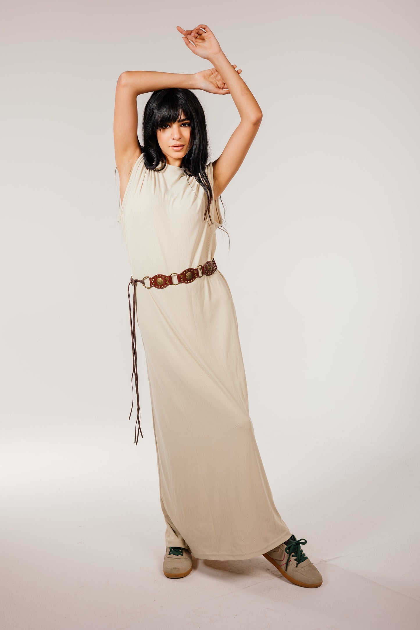 Beige Sleeveless Basic Dress